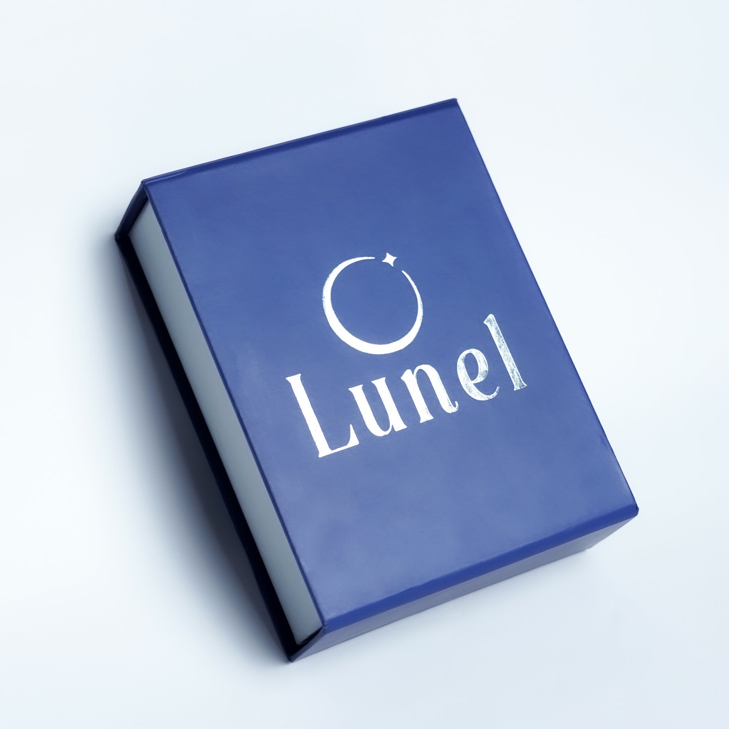 Altrio Inspired By Silver Mountain Creed